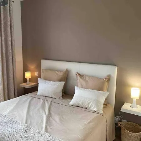 Apartment Les Eucalyptus Dans Domaine Prive A *