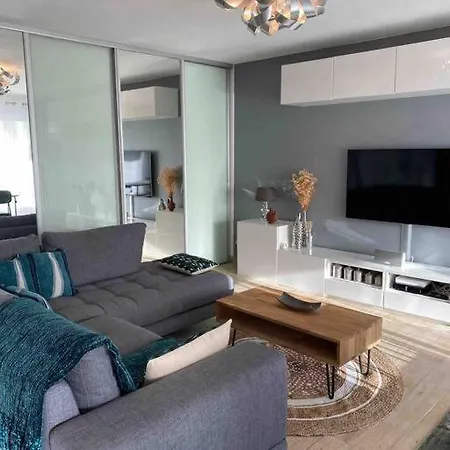 Apartment Les Eucalyptus Dans Domaine Prive A *