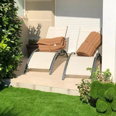 Les Eucalyptus Dans Domaine Prive A Apartment